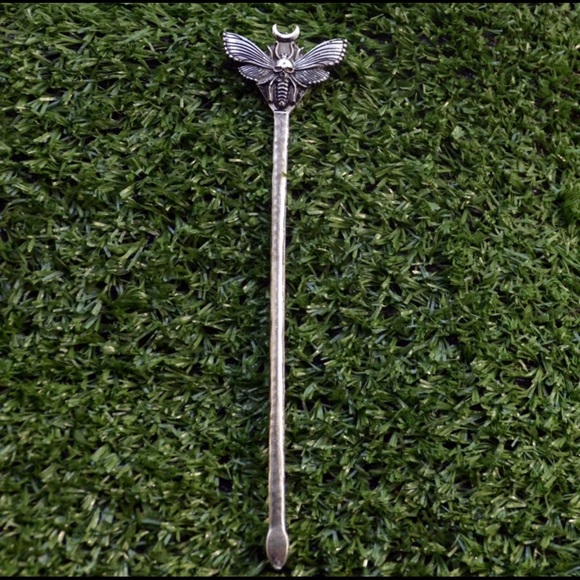 Death’s Head Moth Hair Stick Pin Silver Tone - Picture 4 of 6